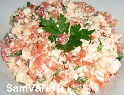 http://samvari.ru/JPG/salat-s-tvorogom-pomidorami-percem3.JPG
