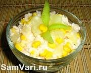 Салат с курицей и ананасами рецепт