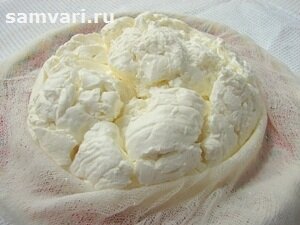 При какой температуре отогреть творог